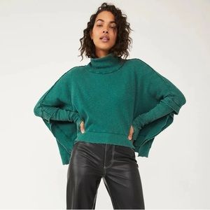 Free people moon daisy mock crop sweater medium